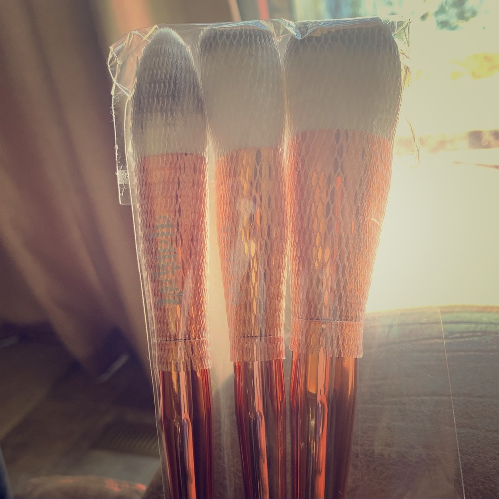 Makeup brushes